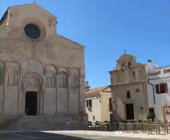 Casa Vacanze Tre Stelle Termoli Luaran gambar